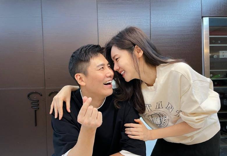 如果你是老板，你愿意让亲戚到你的公司工作吗？游戏画面